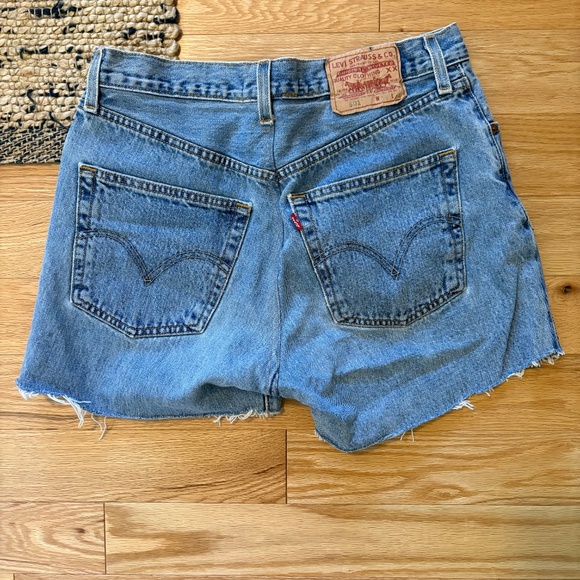 Vintage Levi’s 501 cutoffs *altered - Picture 2 of 4